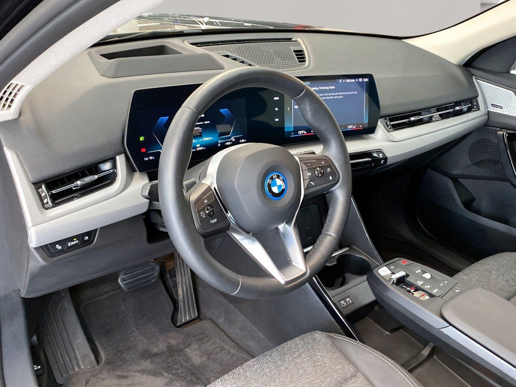 BMW iX2