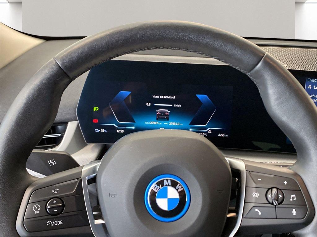 BMW iX2