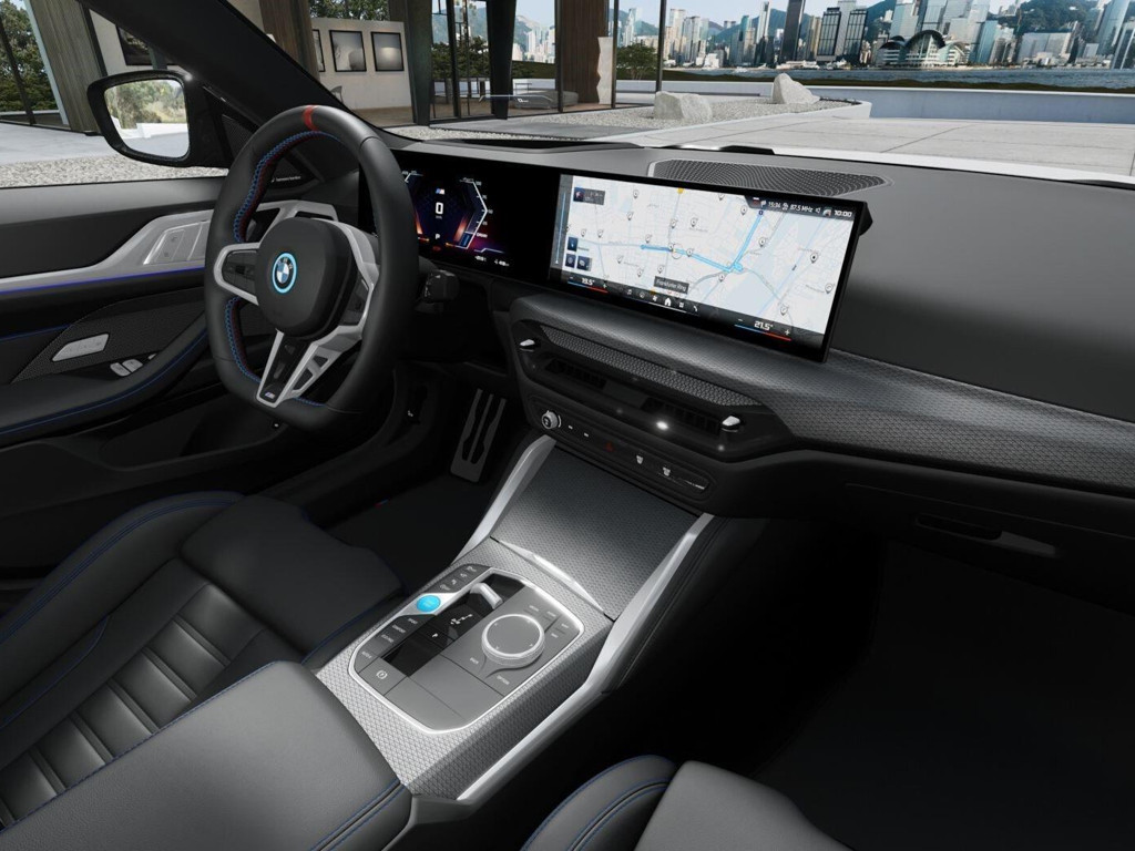 BMW i4