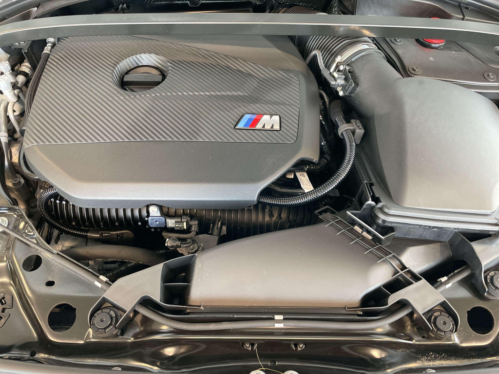 BMW M235