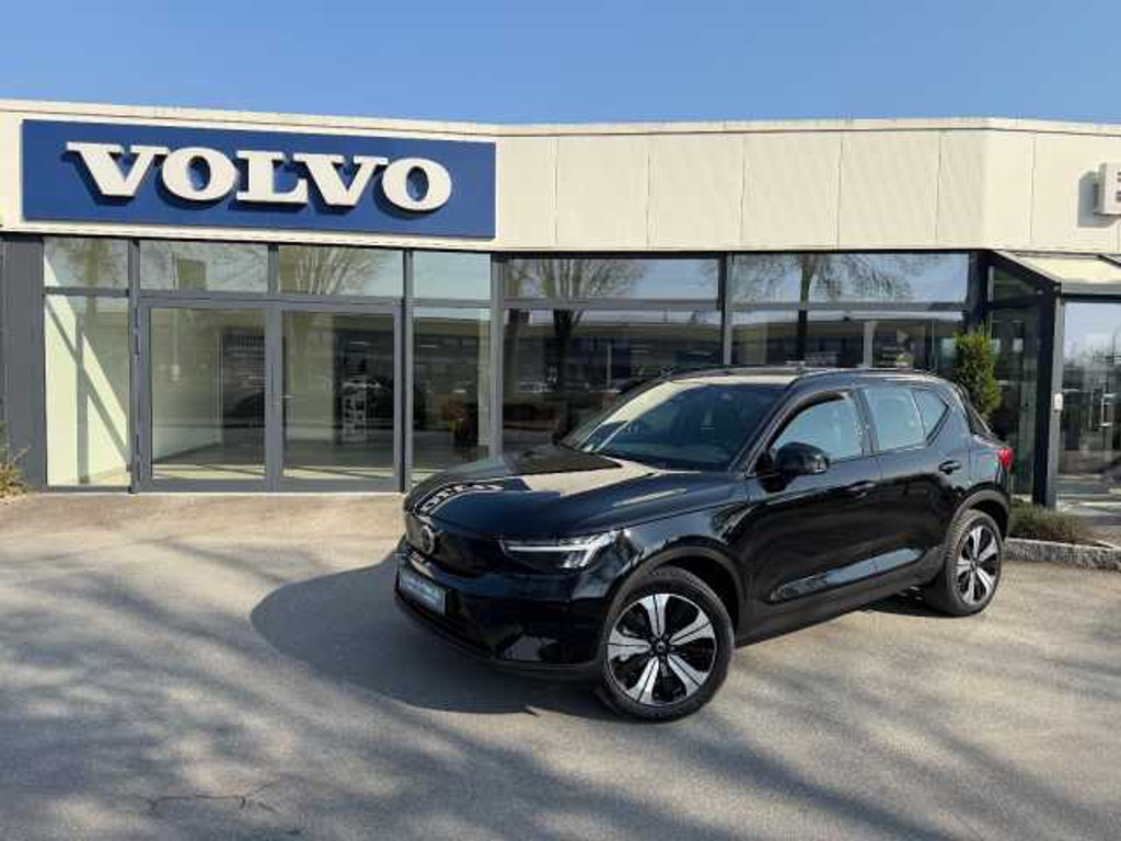 Volvo XC40 Plus