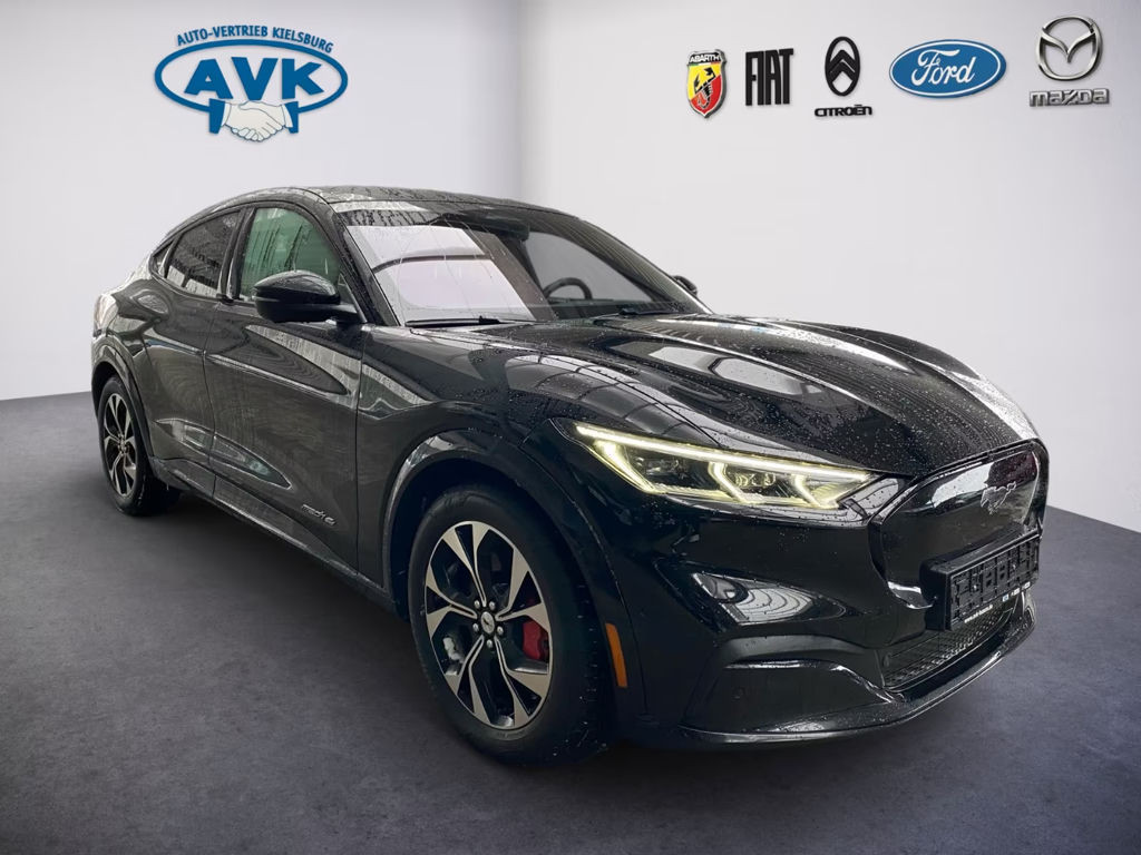 Ford Mustang Mach-E AWD GT