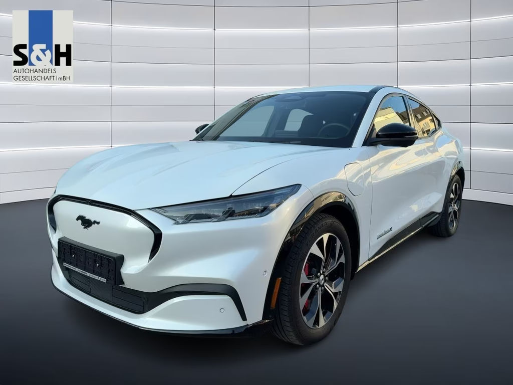Ford Mustang Mach-E AWD Premium