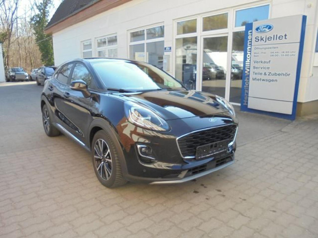 Ford Puma EcoBoost Titanium