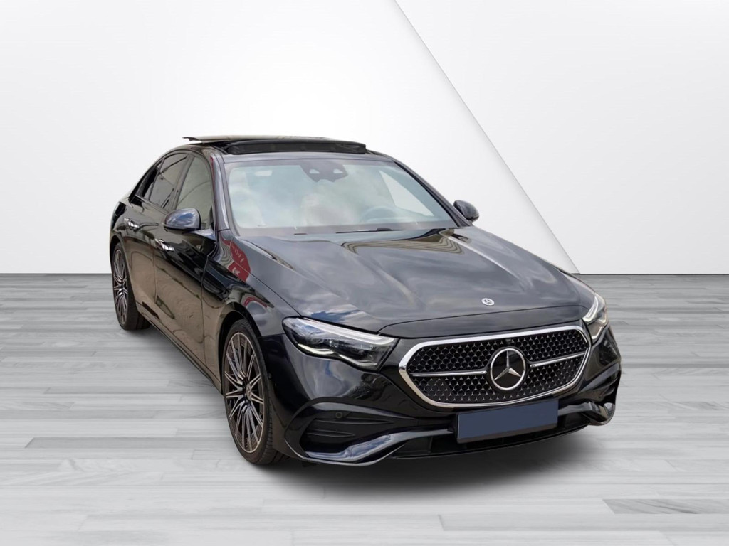Mercedes-Benz E-Klasse E 220 AMG Line Sedan