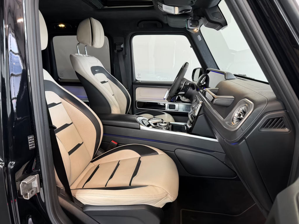 Mercedes-Benz G-Klasse