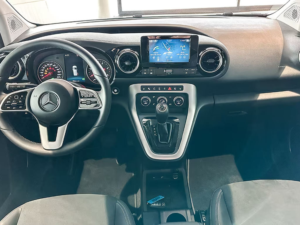 Mercedes-Benz T 180