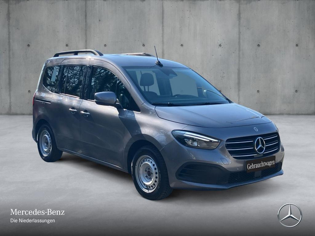 Mercedes-Benz T 180