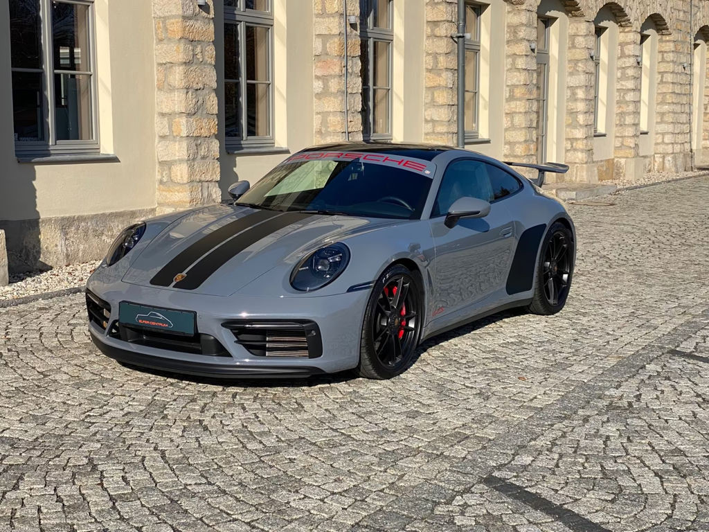 Porsche 992
