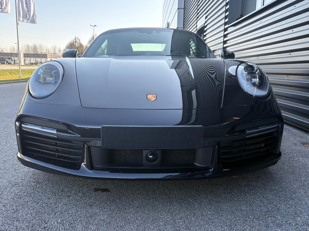 Porsche 992