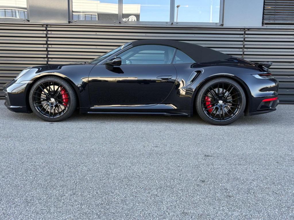 Porsche 992