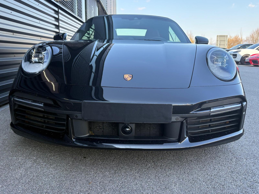 Porsche 992