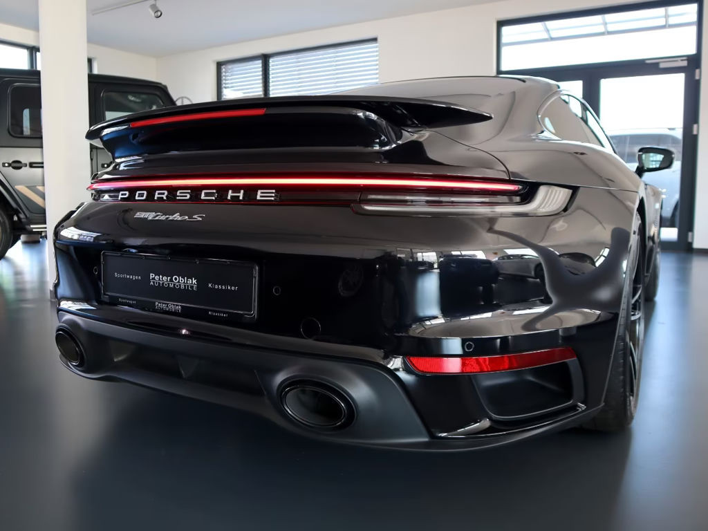 Porsche 992