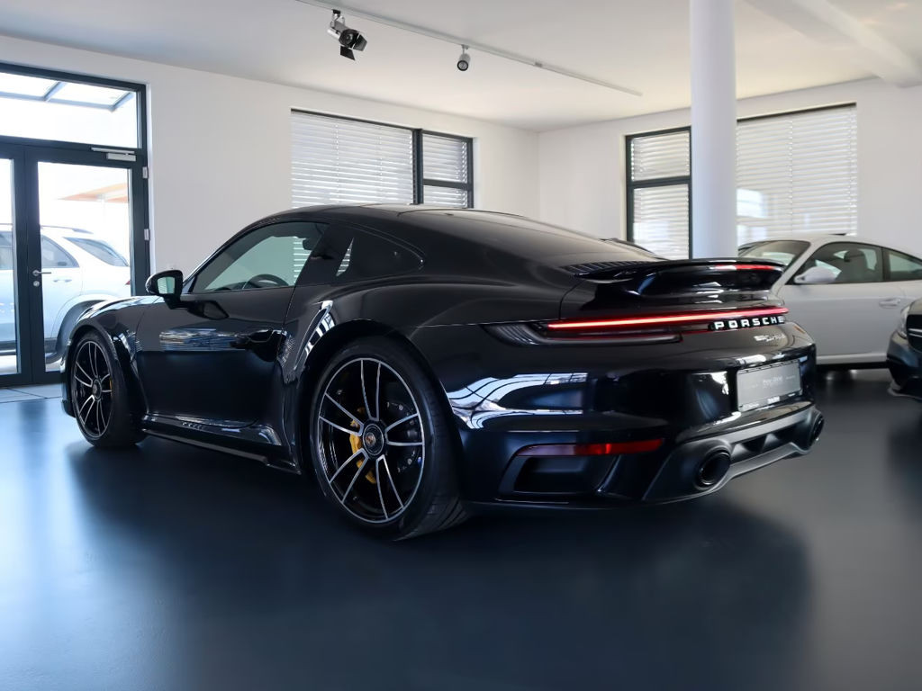 Porsche 992