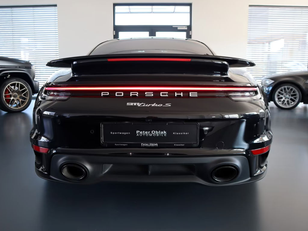 Porsche 992