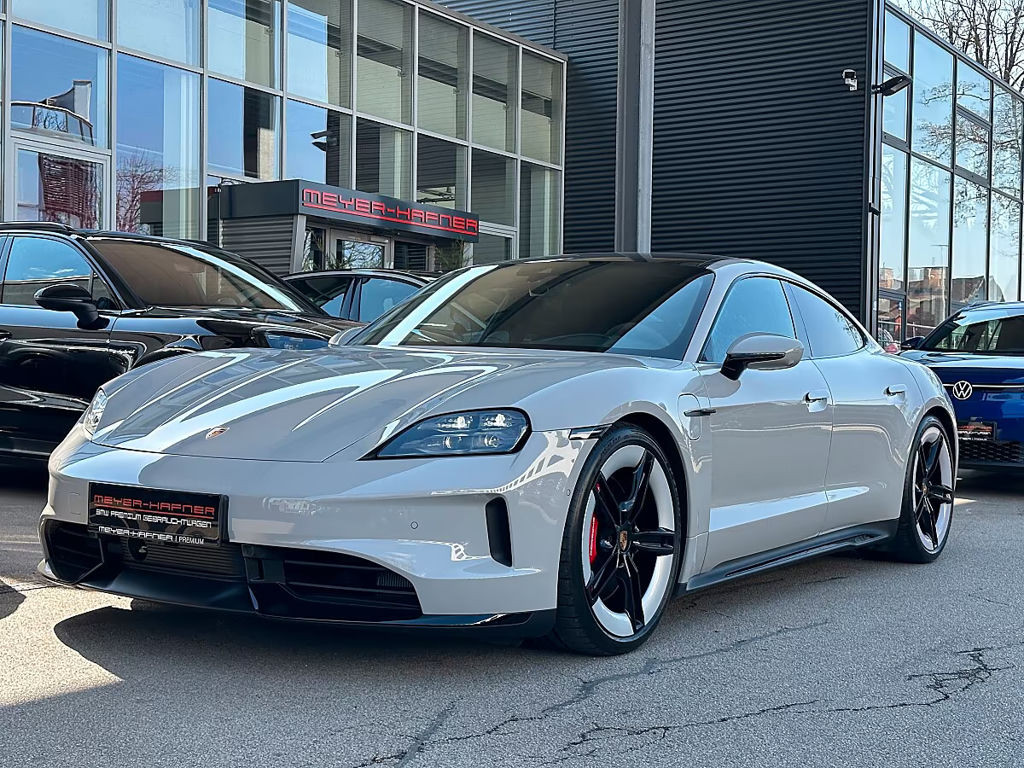Porsche Taycan