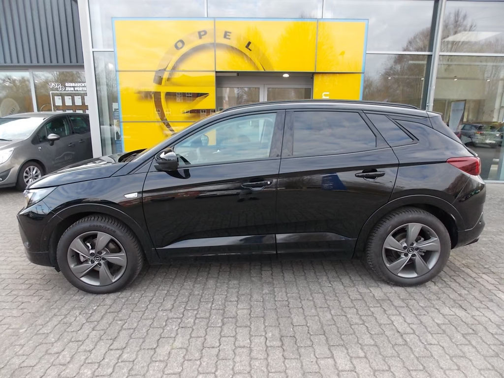 Opel Grandland Grand Sport 1.2 Turbo Turbo GS-Line