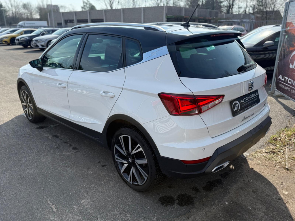 Seat Arona