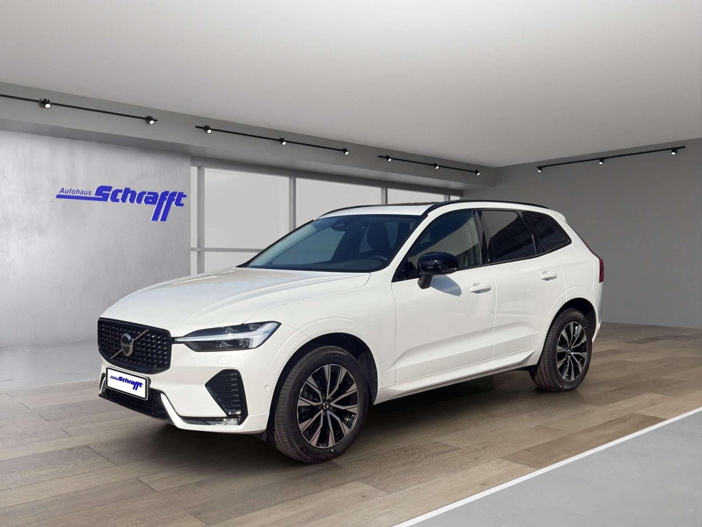 Volvo XC60 AWD Plus Dark