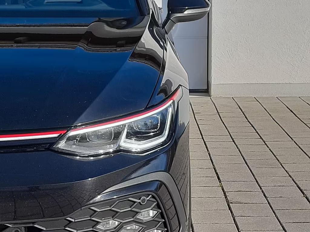 Volkswagen Golf DSG GTI IQ.Drive 2.0 TSI