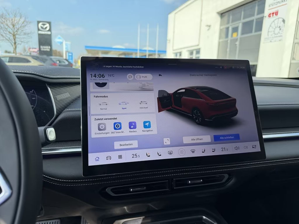 Mazda 6e