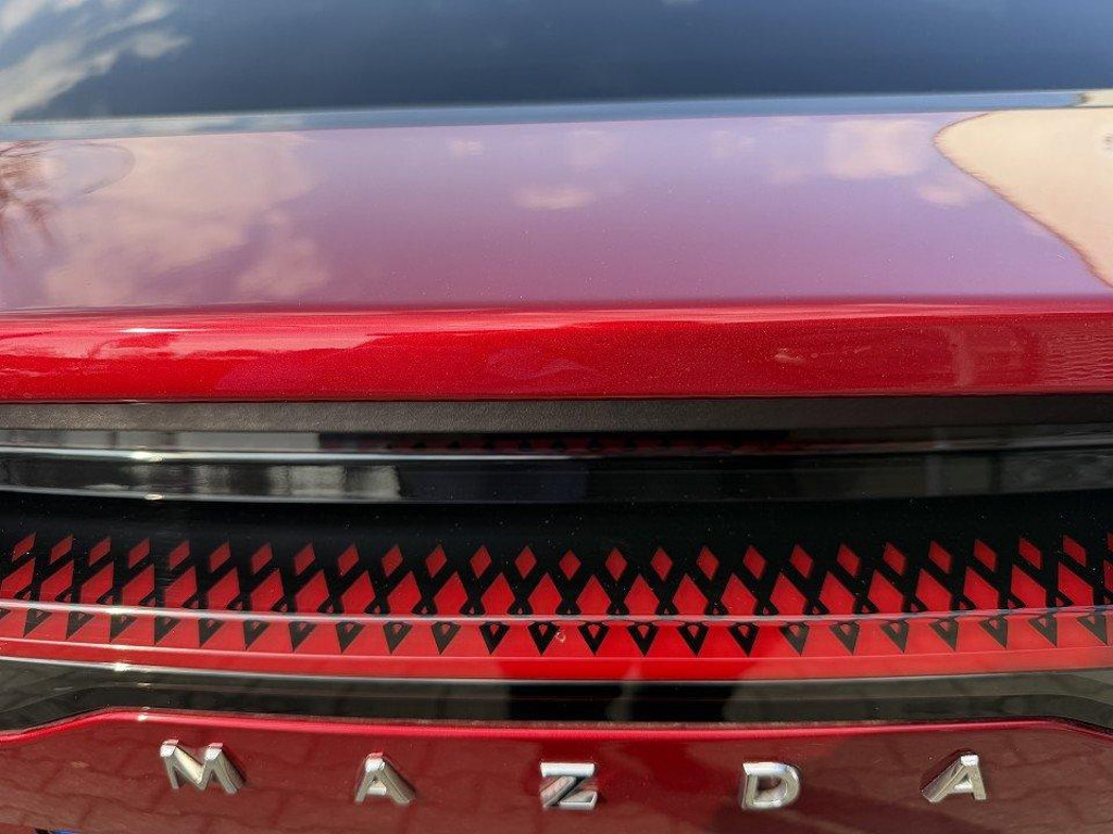 Mazda 6e