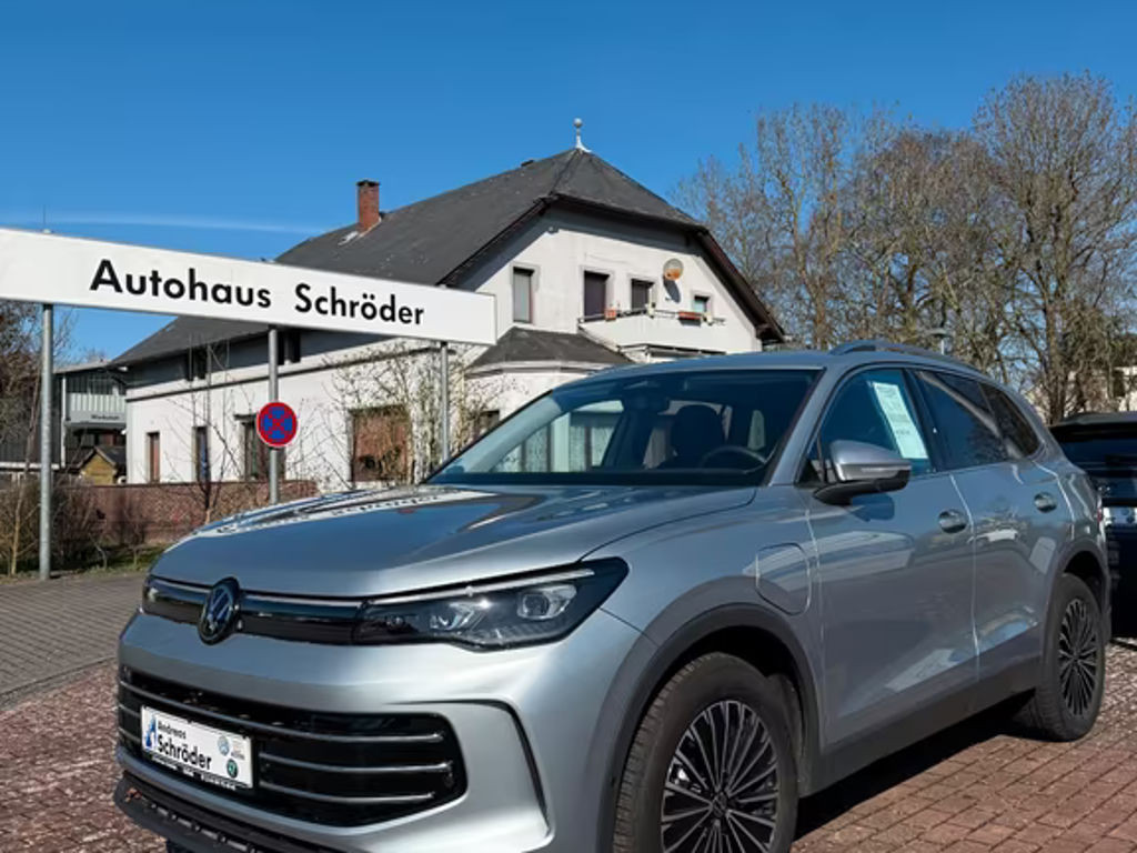 Volkswagen Tiguan R-Line eHybrid