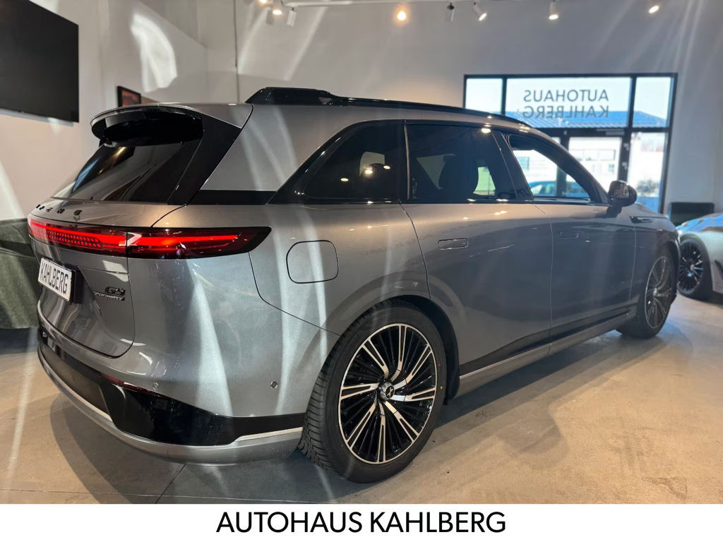 Xpeng G9