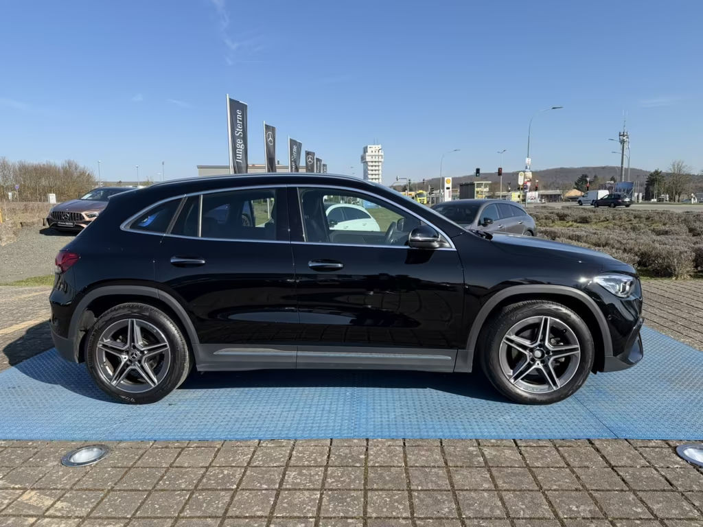 Mercedes-Benz GLA-Klasse