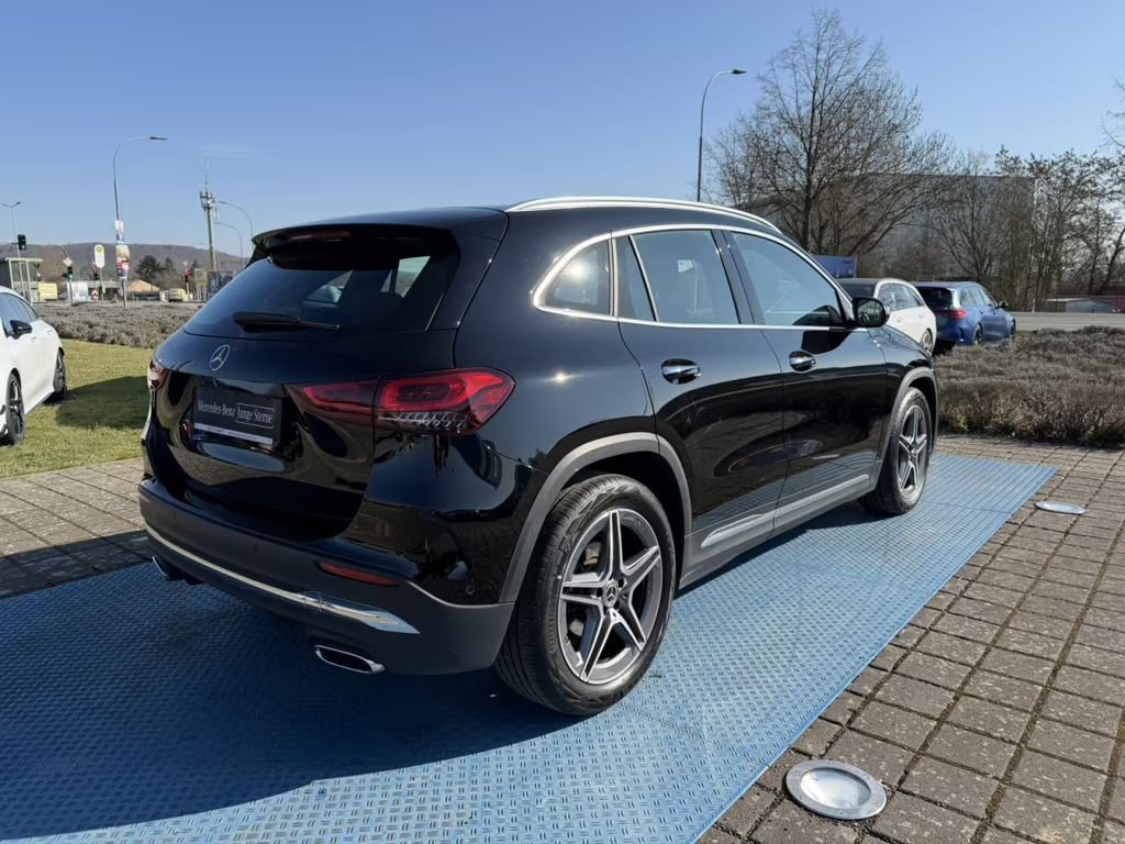 Mercedes-Benz GLA-Klasse