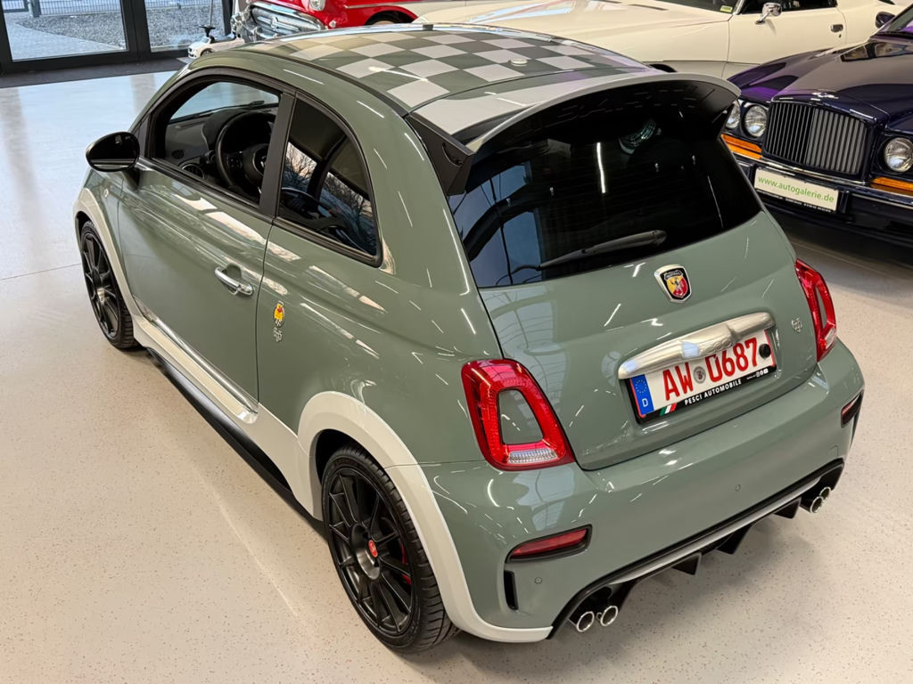 Abarth 695