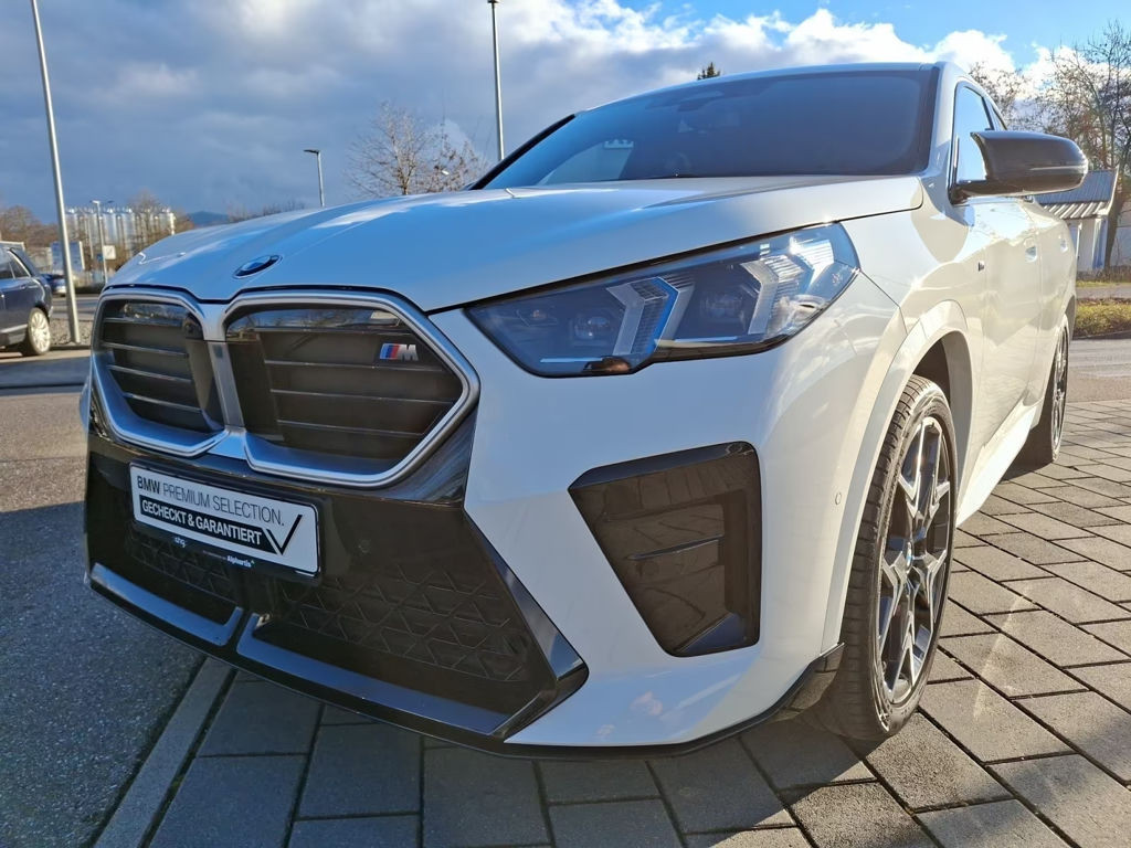 BMW X2