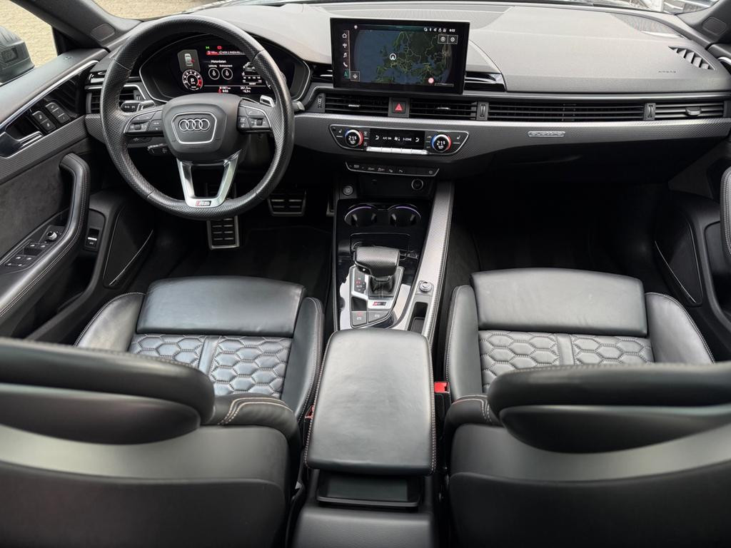 Audi RS5