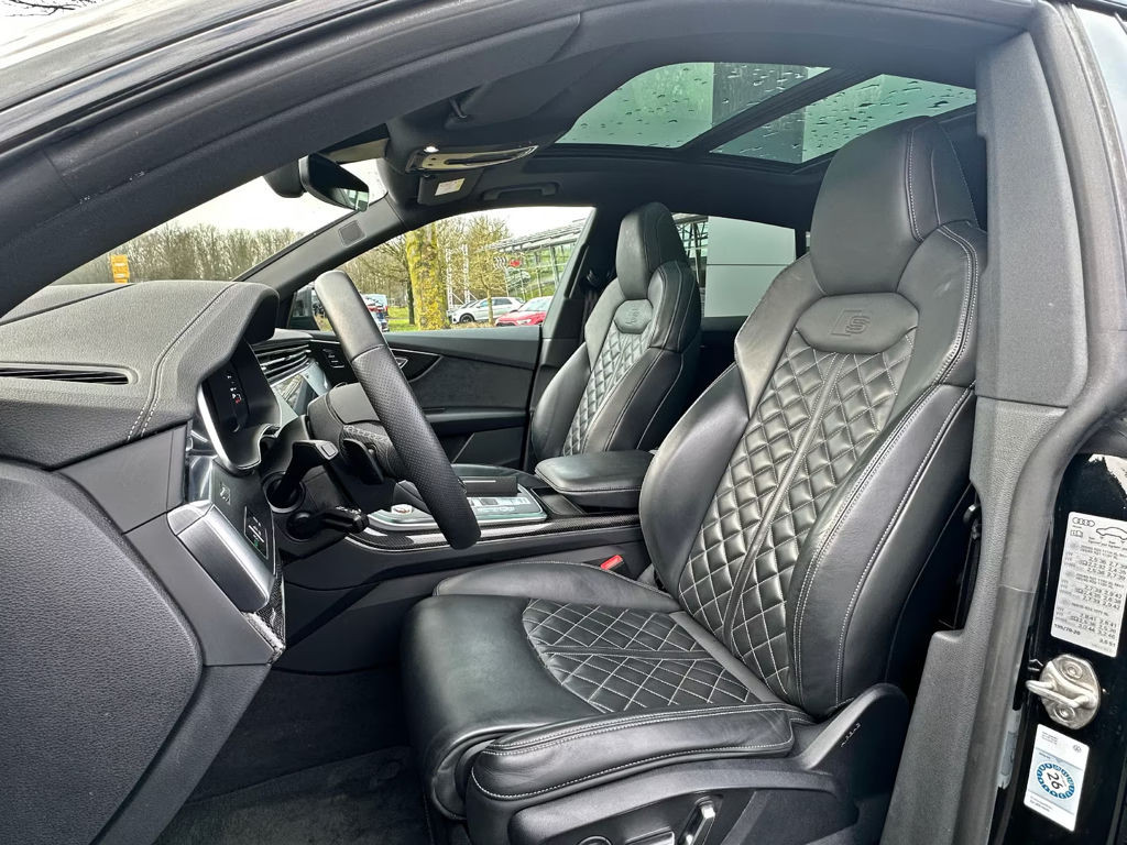 Audi SQ8
