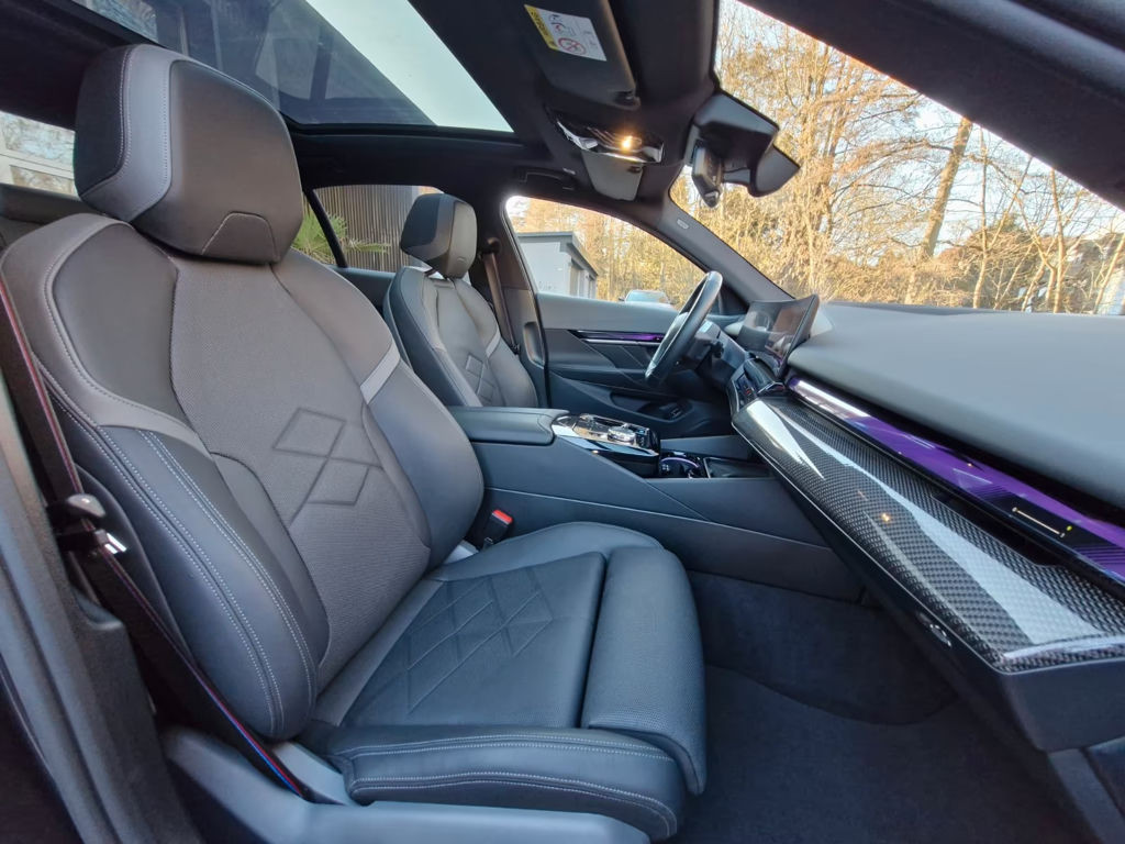 BMW i5