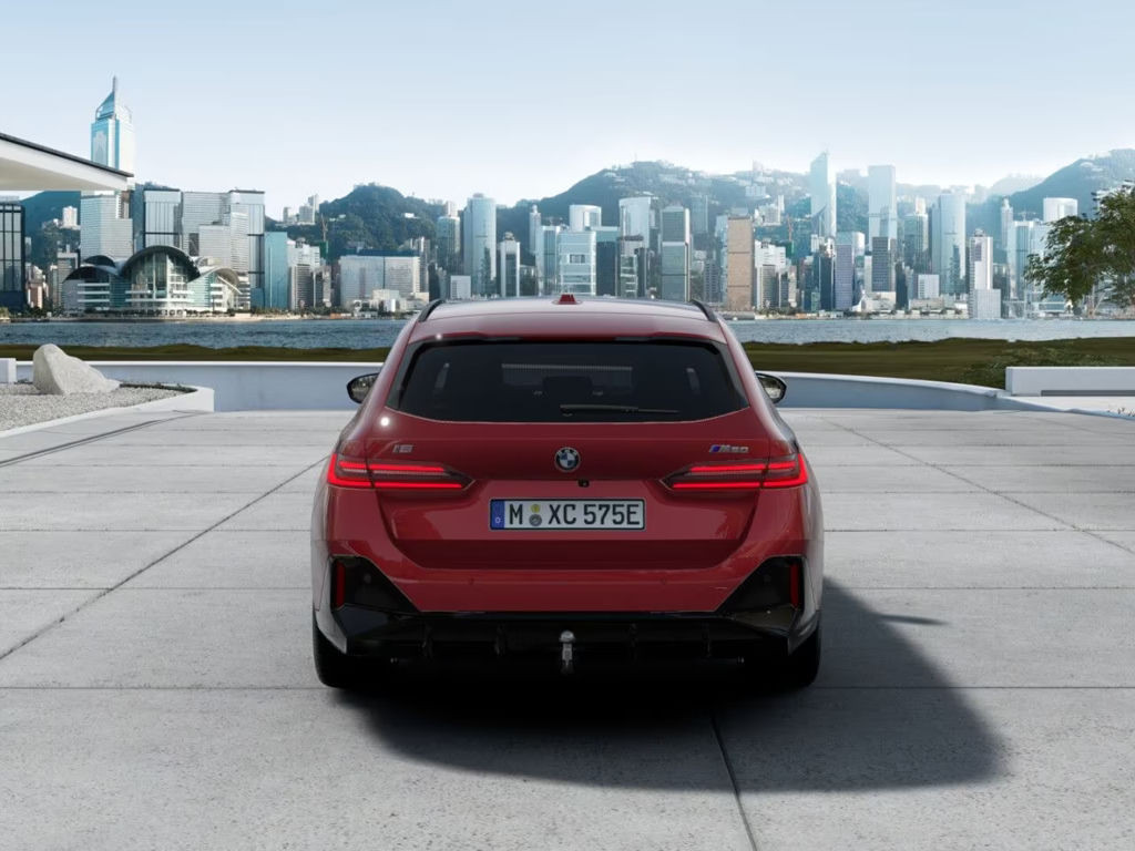 BMW i5