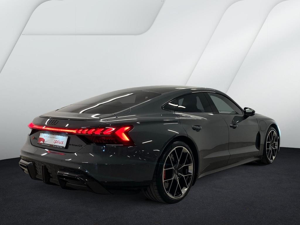 Audi RS e-tron GT
