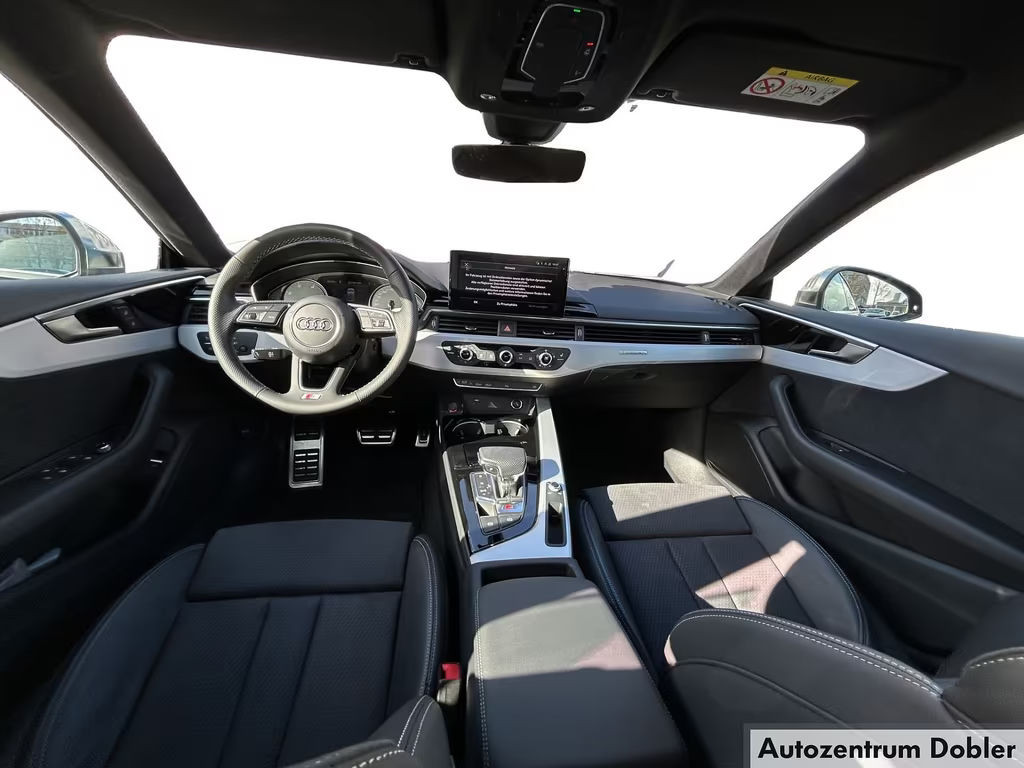 Audi S5