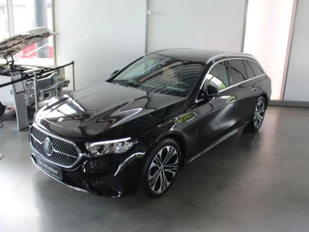 Mercedes-Benz E-Klasse E 220 4MATIC AVANTGARDE Estate E 220 d