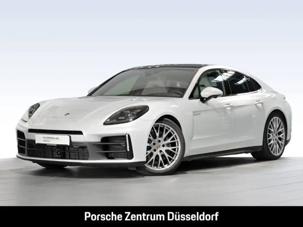 Porsche Panamera E-Hybrid 4