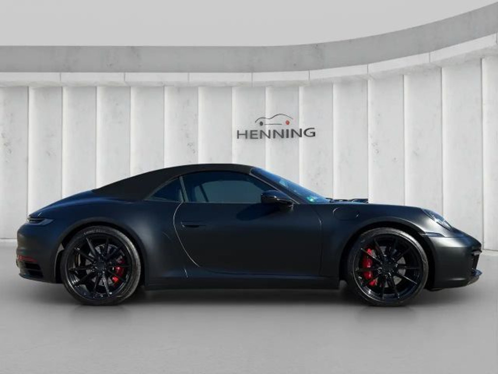 Porsche 992