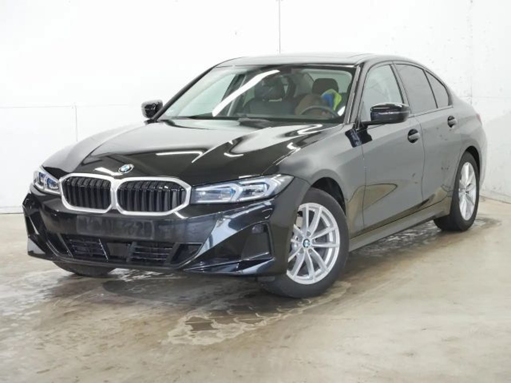 BMW 3 Serie 320 xDrive Sedan 320i