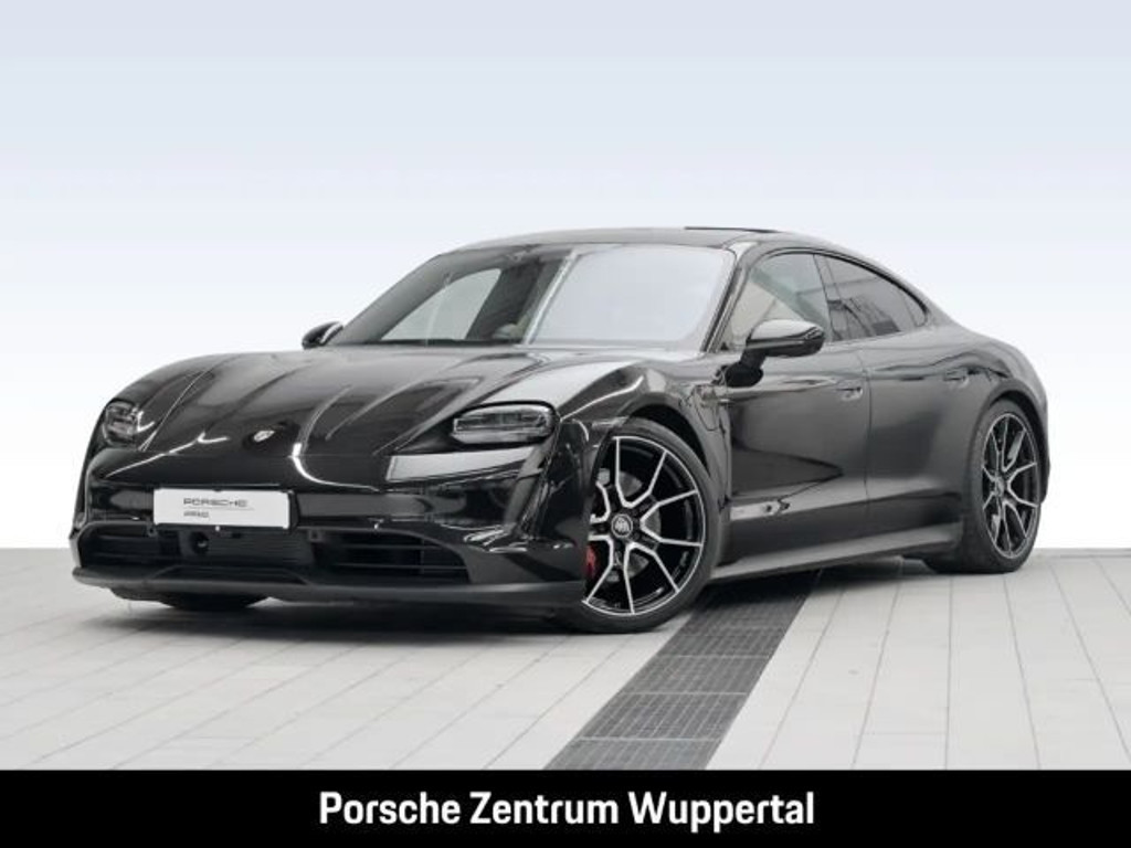 Porsche Taycan 4S