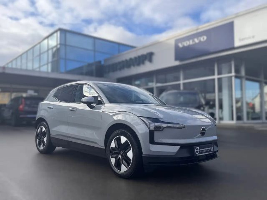 Volvo EX30 Core Extended range