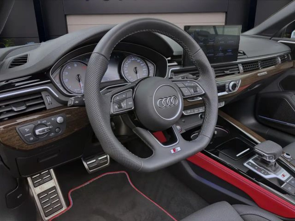 Audi S5