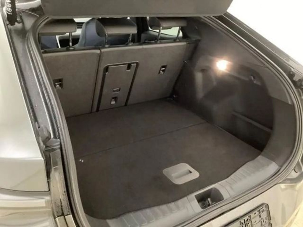 Ford Capri RWD Extended range Premium