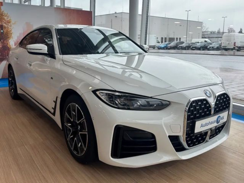 BMW 4 Serie 430 M-Sport xDrive Sedan 430i