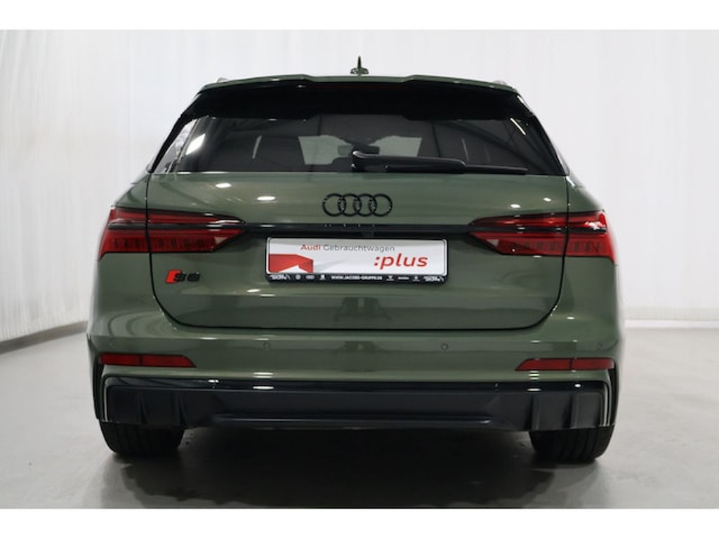 Audi S6