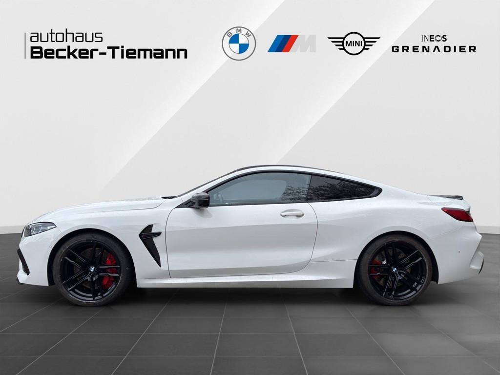 BMW M8