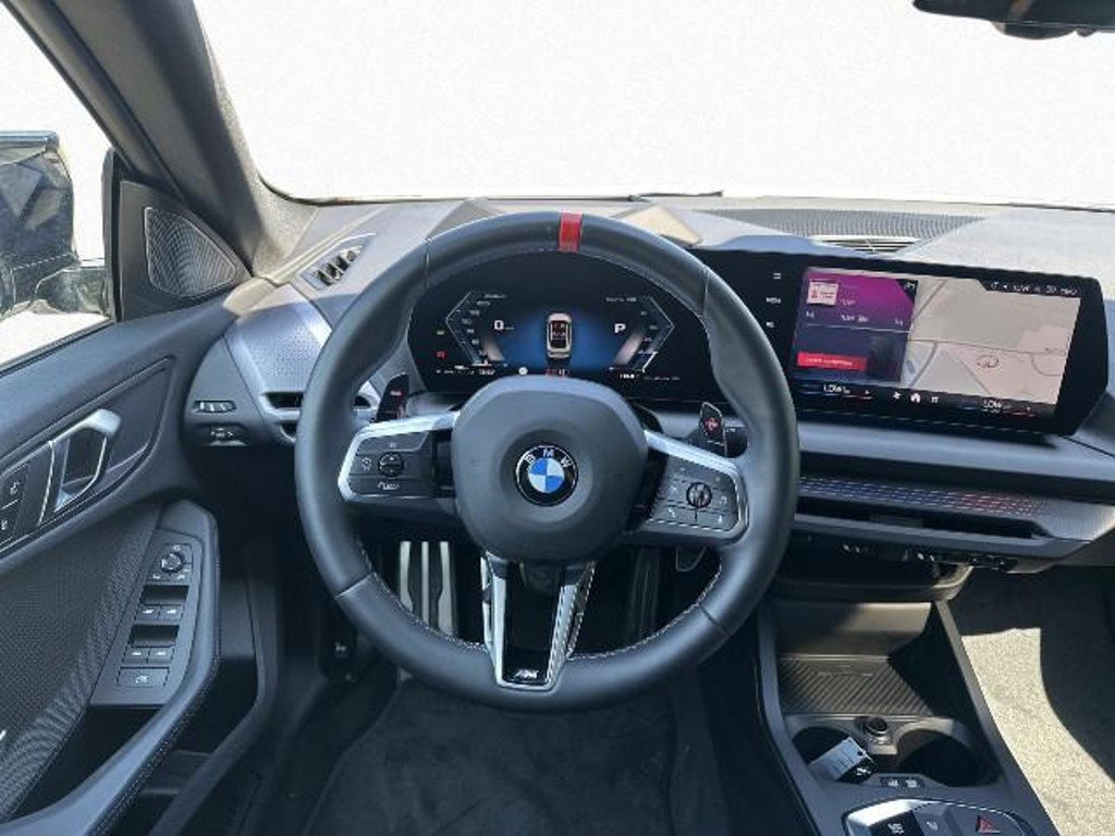 BMW M235